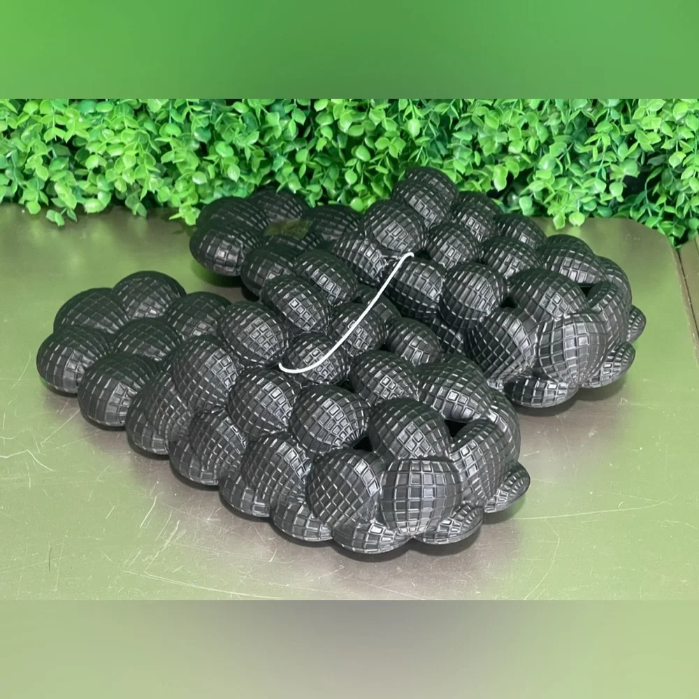 Massage Bubble Black Slides Size 9/9.5 Unisex NEW